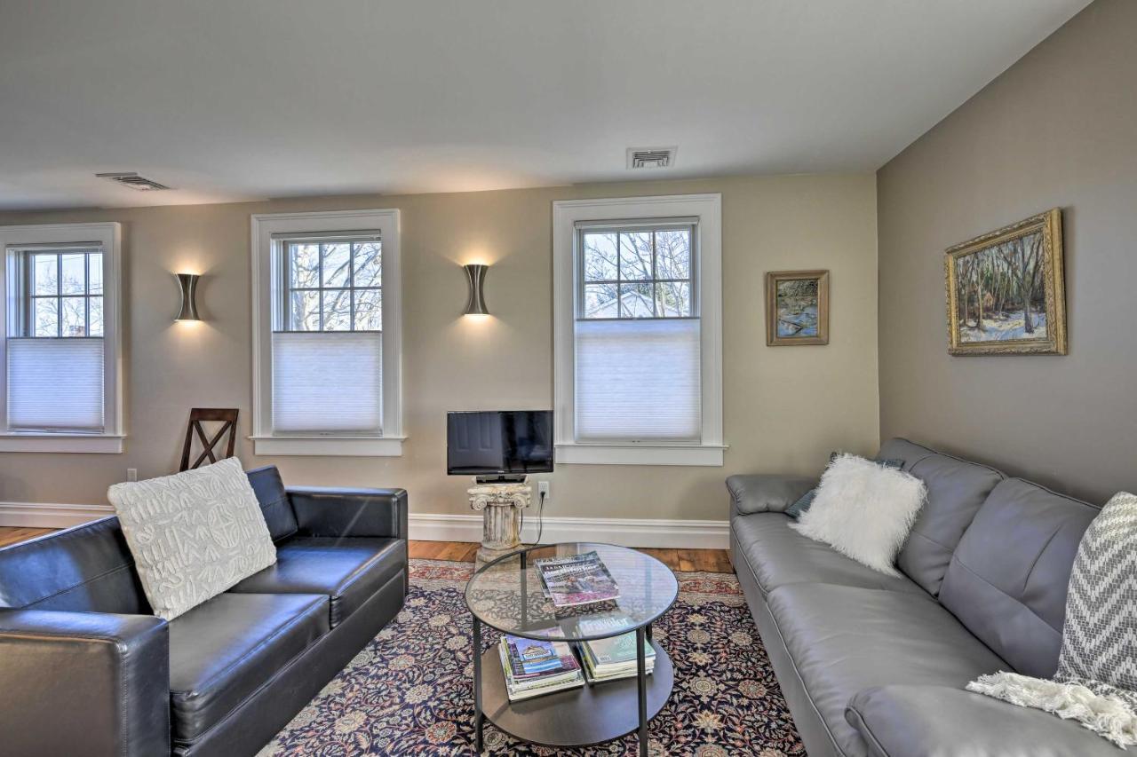 Bright Apartment - Half Mi To Greenport Harbor! Buitenkant foto