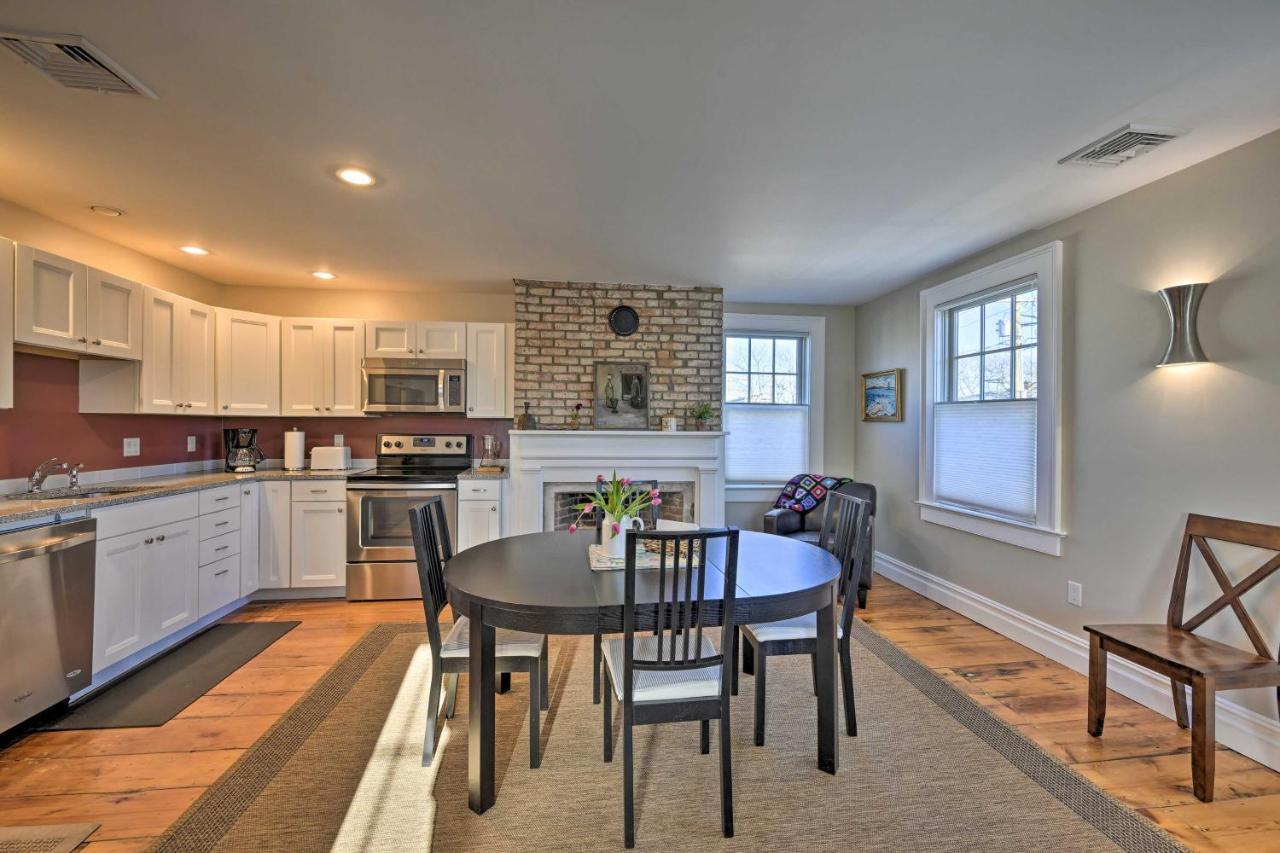 Bright Apartment - Half Mi To Greenport Harbor! Buitenkant foto